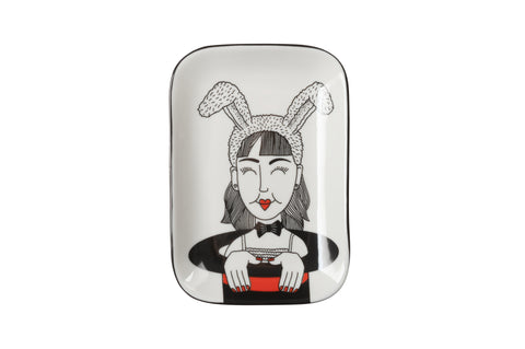 Love Plate FRAU MIT HASENOHREN, Porzellanteller, rechteckig, weiß – GIFTCOMPANY