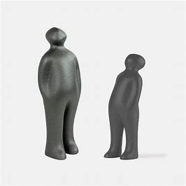 THE VISITOR von GUIDO DELEU small /plus 01 white