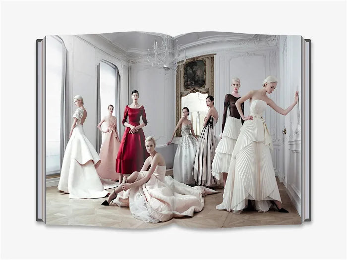 DIOR New Looks